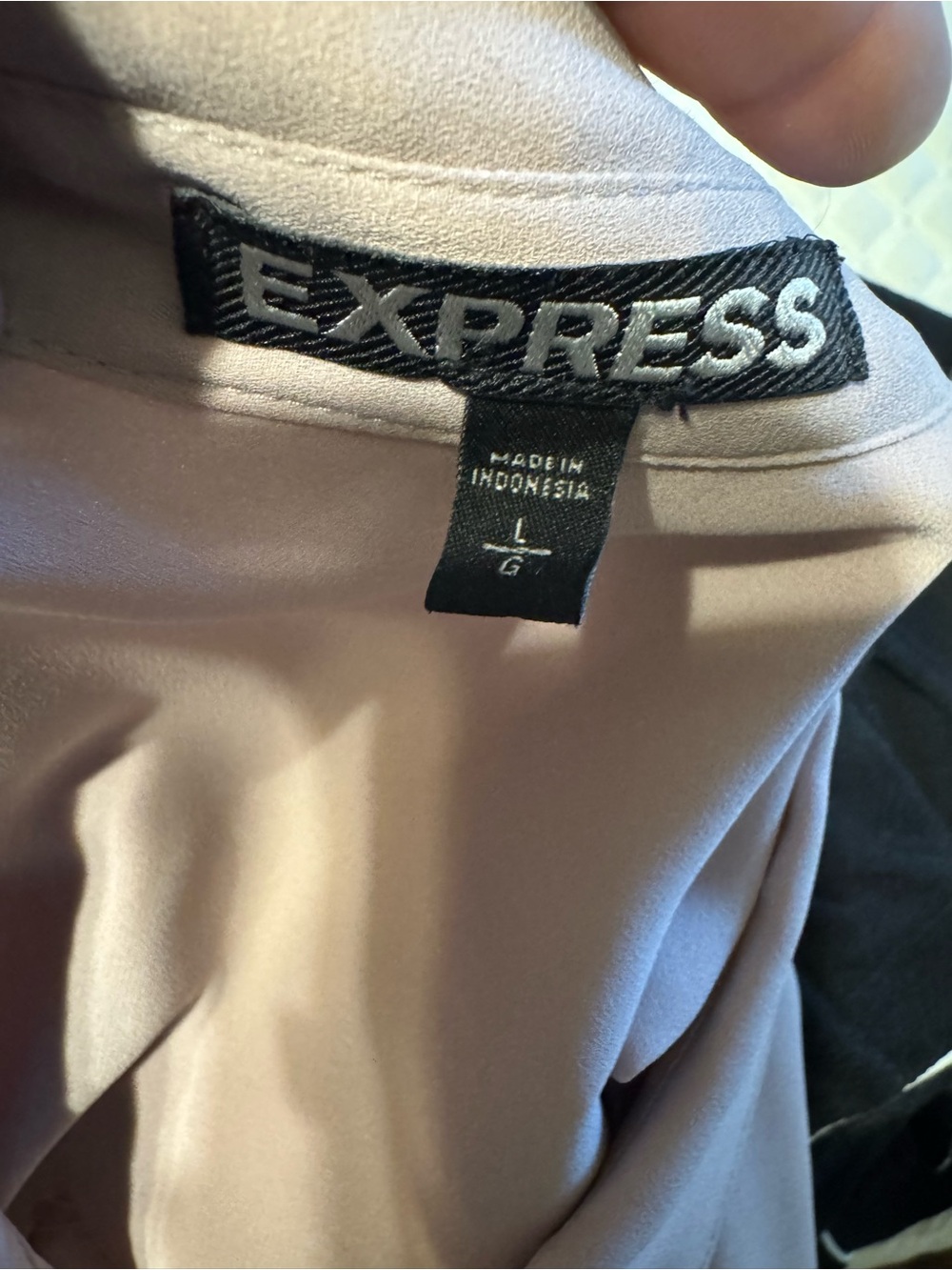 Express Sleeveless Ruffle Button-Front Blush - Picture 4 of 4